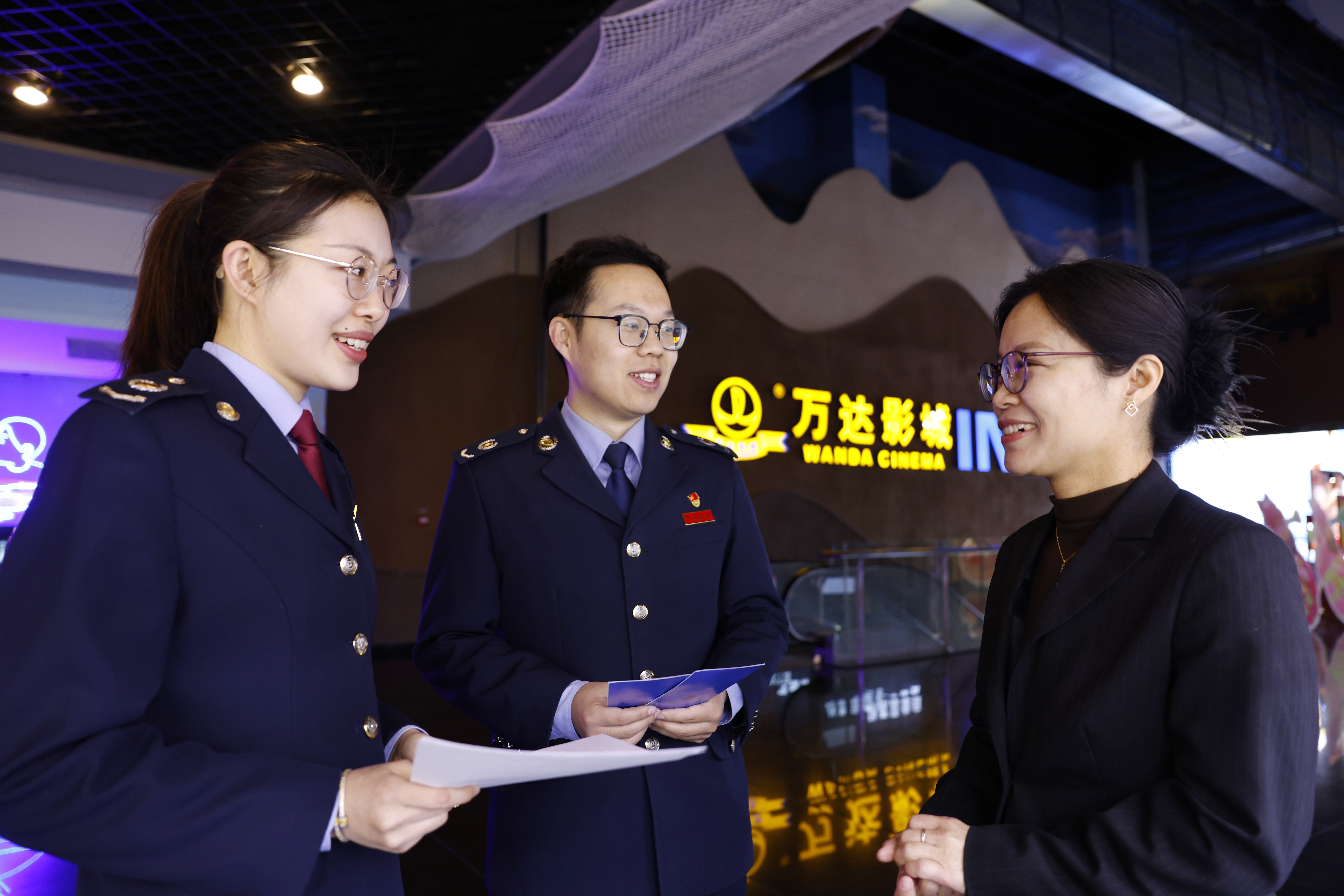 市北区税务局：税力量助力春节电影档生机盎然